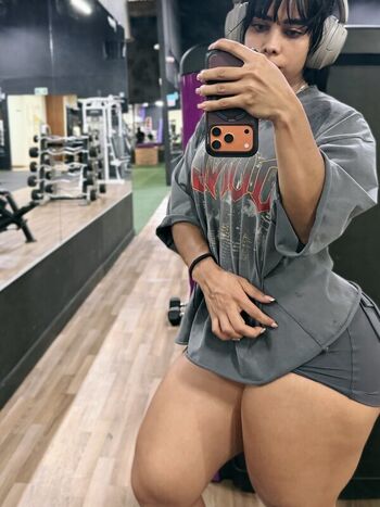 Full leaked Linnnna private onlyfans photo
