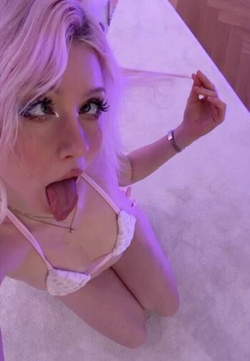 Full leaked Linzor page private onlyfans photo