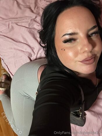 Lola_Wildx