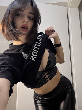 Full leaked Lory dark private onlyfans photo