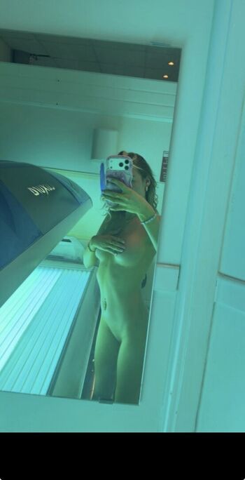 Full leaked Louisemarshallx private onlyfans photo
