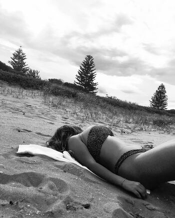 Full leaked Luna cortes/ private onlyfans photo