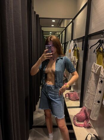 Full leaked Lunese me private onlyfans photo