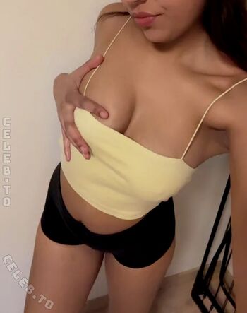Full leaked Lysandra blaze page private onlyfans photo