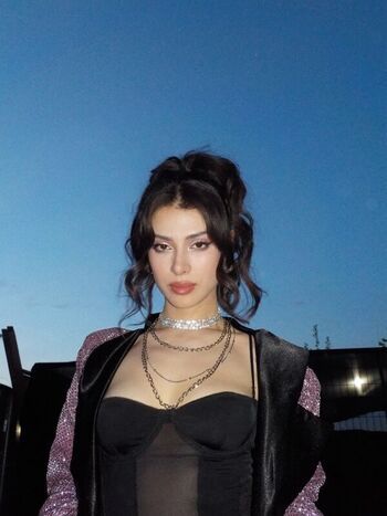 Full leaked M lisa page private onlyfans photo