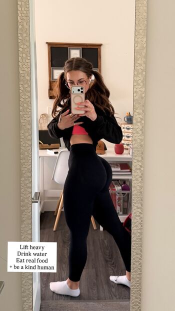 Full leaked Maddison noel page private onlyfans photo