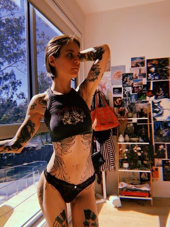 Full leaked Maddsaa imsaint page private onlyfans photo
