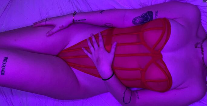 Full leaked Madierabb private onlyfans photo