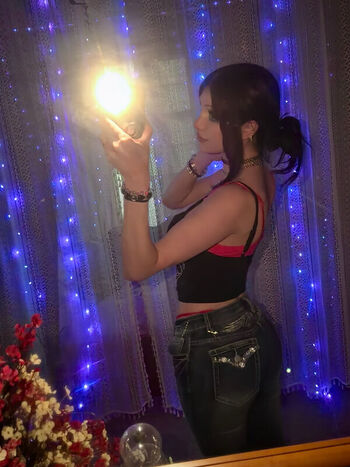Full leaked Madikat page private onlyfans photo