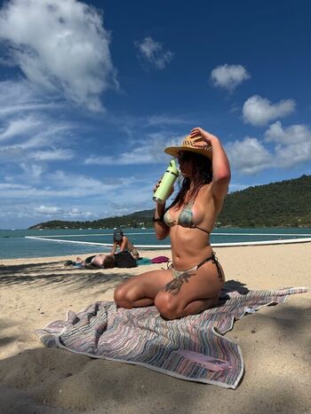 Full leaked Madison heights private onlyfans photo