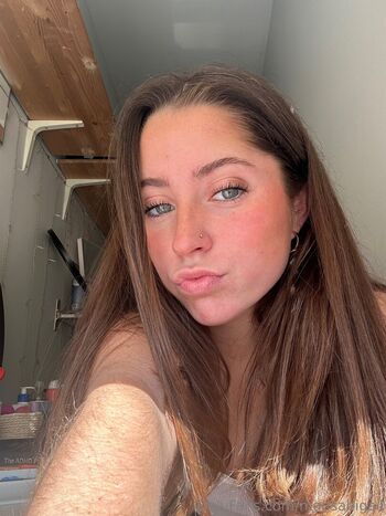 Full leaked Madsabigail private onlyfans photo