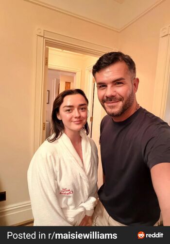 Full leaked Maisie williams page private onlyfans photo