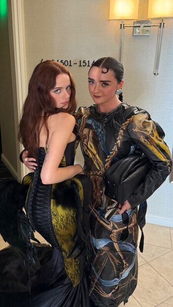 Full leaked Maisie williams page private onlyfans photo