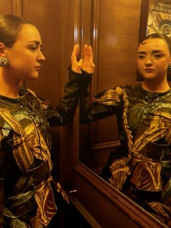 Full leaked Maisie williams page private onlyfans photo
