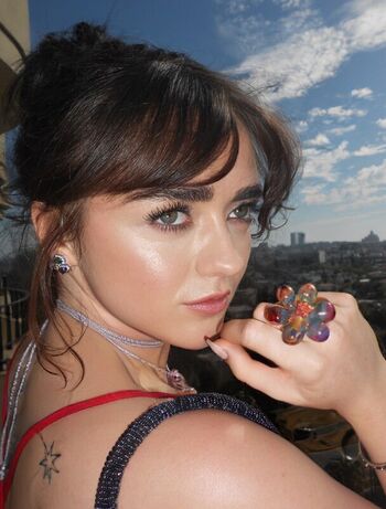 Full leaked Maisie williams private onlyfans photo