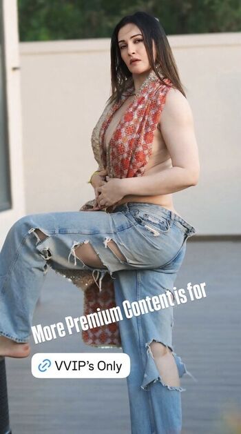 Full leaked Maitri ramaiya page private onlyfans photo