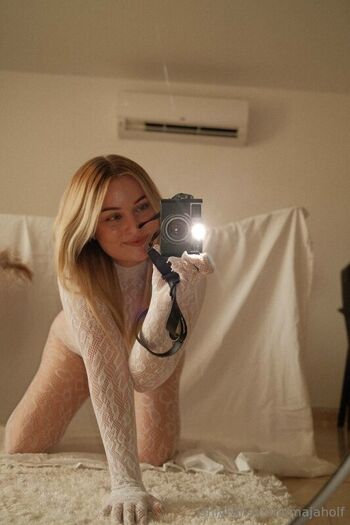 Full leaked Majaholf private onlyfans photo