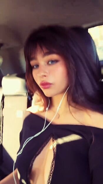 Full leaked Malina weissman  page private onlyfans photo