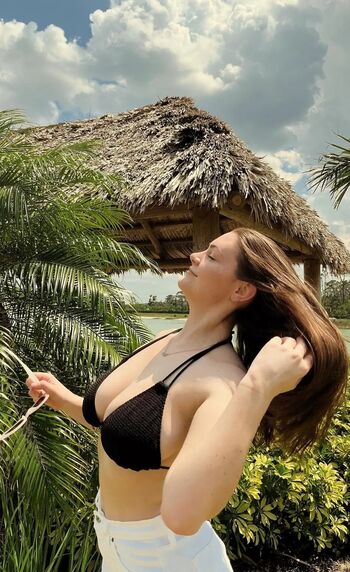 Full leaked Mallory malone private onlyfans photo