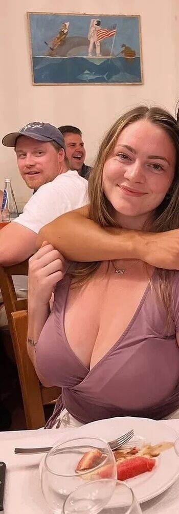 Full leaked Mallory malone private onlyfans photo