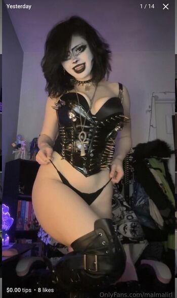 Full leaked Malmalirl private onlyfans photo
