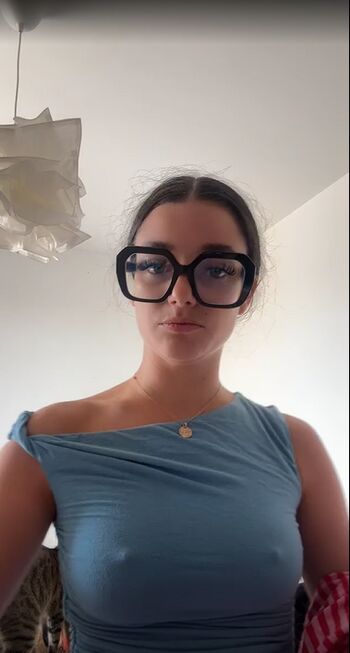 Full leaked Margglvb private onlyfans photo