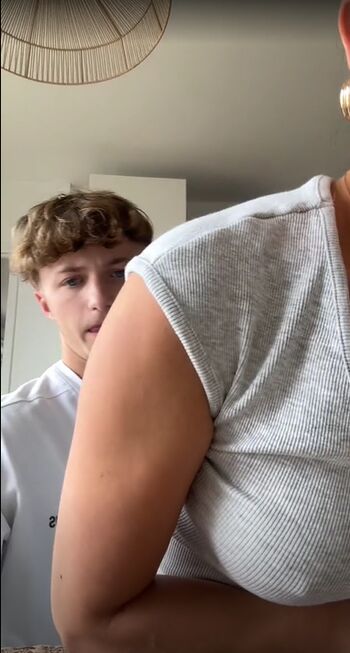 Full leaked Margglvb private onlyfans photo