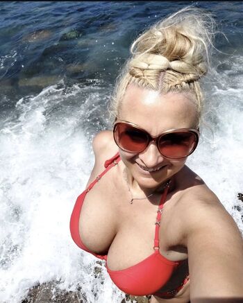 Full leaked Mariearyan private onlyfans photo