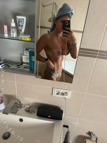 Full leaked Markt de page private onlyfans photo