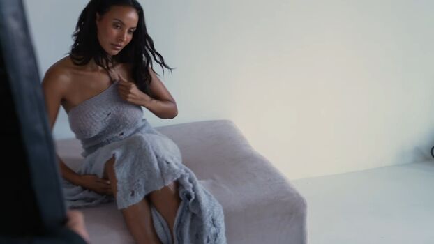 Full leaked Maya jama page private onlyfans photo