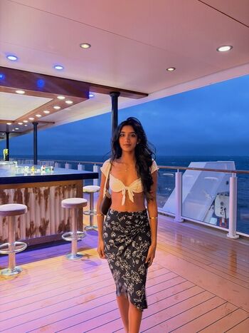 Full leaked Maya mayanalluri private onlyfans photo