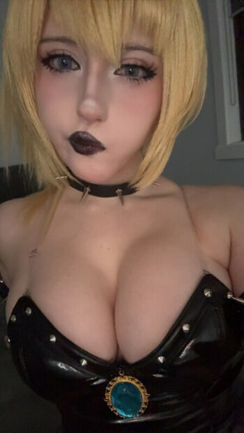 Full leaked Milaroseee/ private onlyfans photo