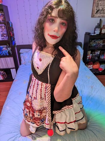 Full leaked Maybelsyrup private onlyfans photo