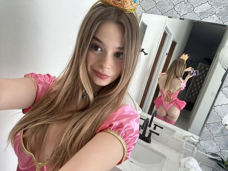 Full leaked Maybemollyy page private onlyfans photo