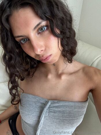 Full leaked Mazzymink private onlyfans photo
