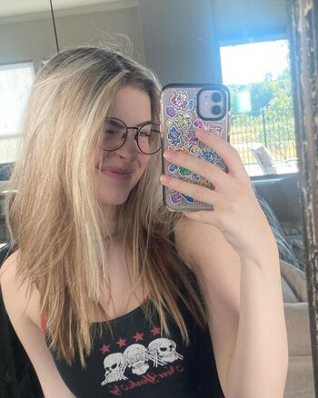 Full leaked Mckennabull page private onlyfans photo