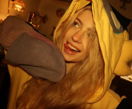 Full leaked Mckennabull private onlyfans photo