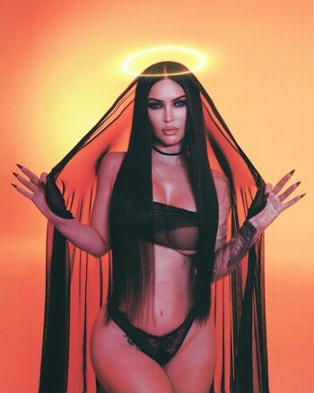 Full leaked Megan fox page private onlyfans photo