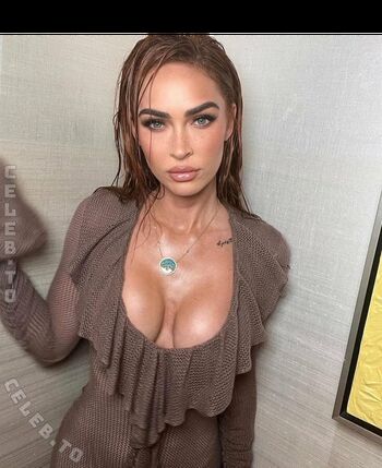 Full leaked Megan fox page private onlyfans photo