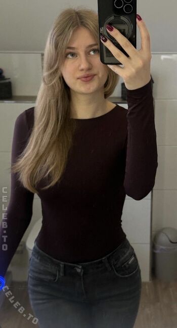 Full leaked Meleomanie page private onlyfans photo
