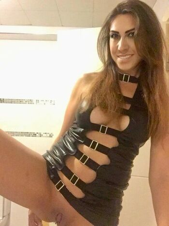 Full leaked Melike baran page private onlyfans photo