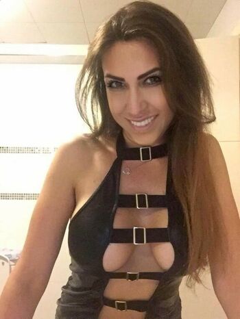 Full leaked Melike baran page private onlyfans photo