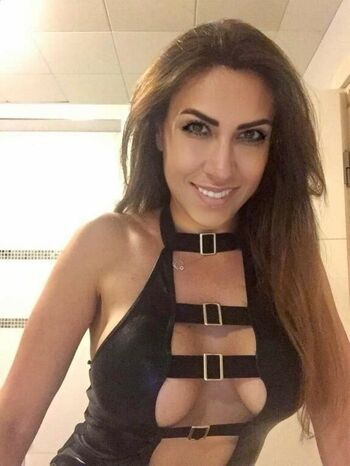 Full leaked Melike baran page private onlyfans photo
