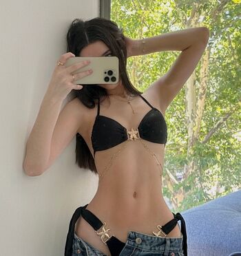 Full leaked Melprzz page private onlyfans photo