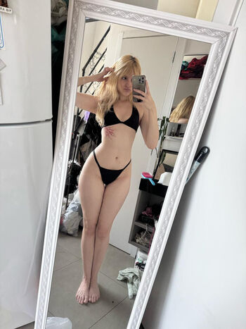 Full leaked Memepantazis page private onlyfans photo