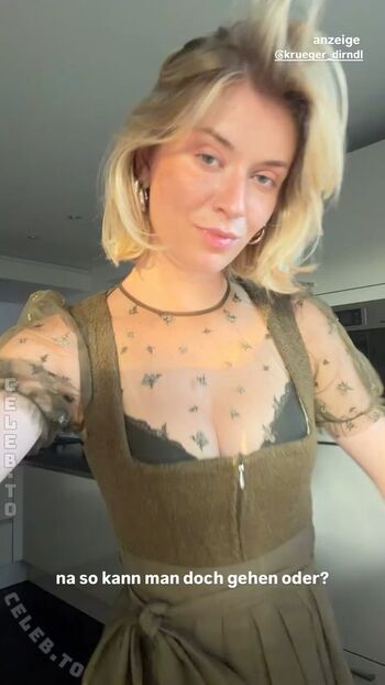 Full leaked Merleperle private onlyfans photo