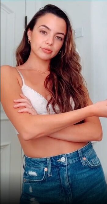 Full leaked Merrell twins page private onlyfans photo