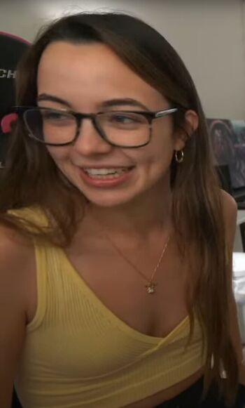 Full leaked Merrell twins page private onlyfans photo