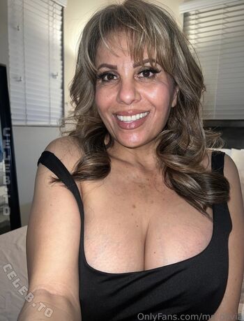 Full leaked Mexymilf page private onlyfans photo