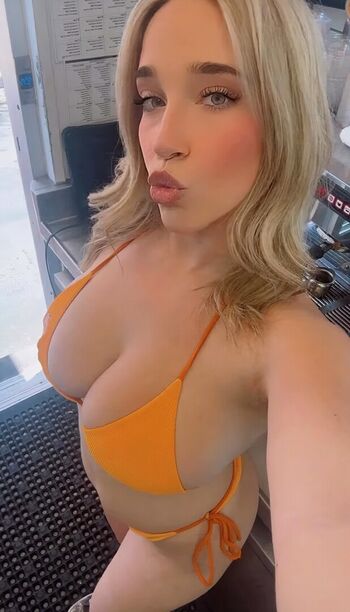 Full leaked Mia kathren private onlyfans photo